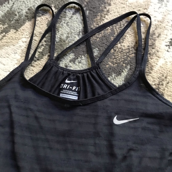 Cute Nike Dri-Fit tank top. - Picture 2 of 3